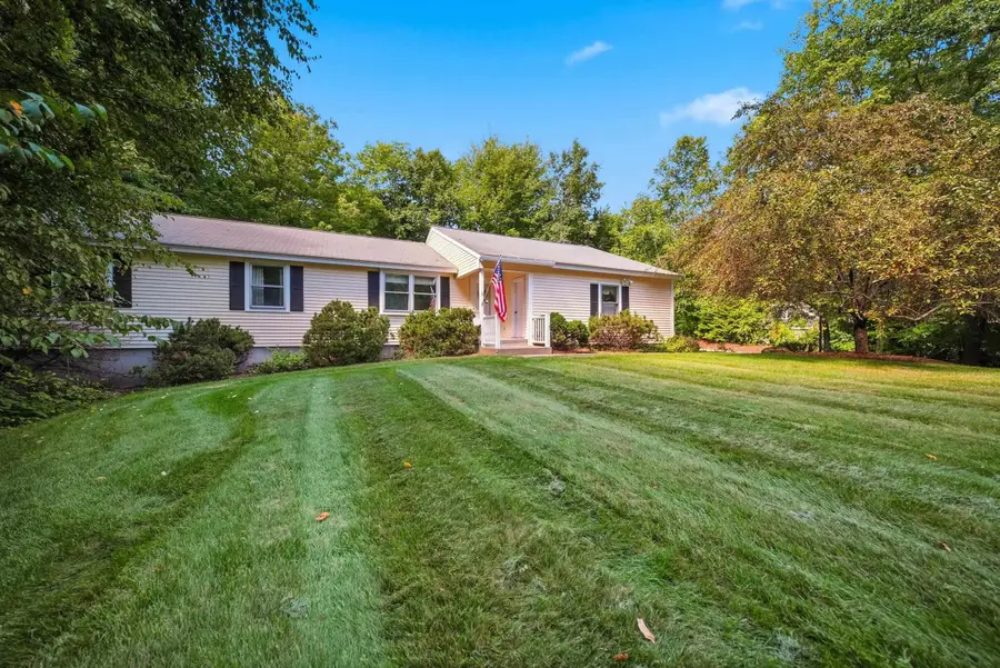 11 Dahl Road, Merrimack, NH 03054 - #3