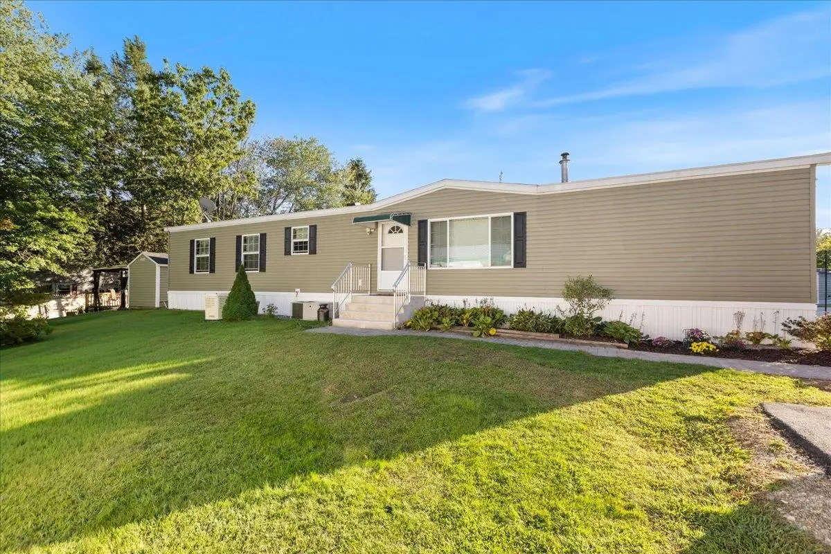 22 Willow Road, Newton, NH 03858 - #1