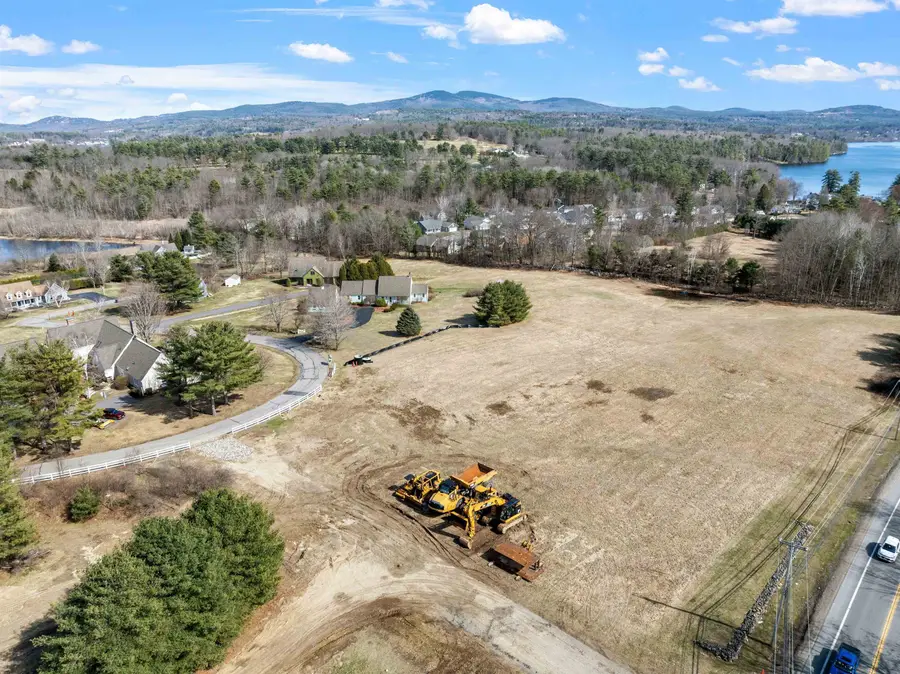 47 Clover Lane, Laconia, NH 03246 - #3