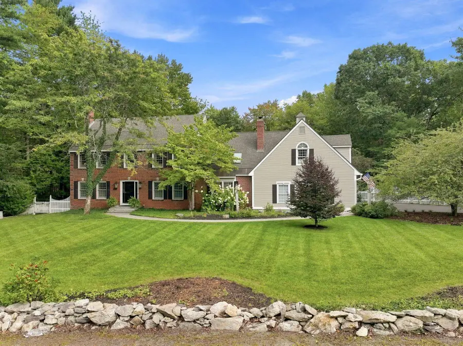 9 Rosewell Road, Bedford, NH 03110 - #3