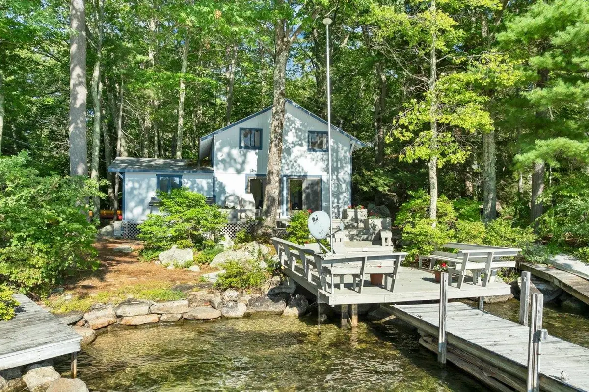 32 Treasure Island, Alton Bay, NH 03810 - #1