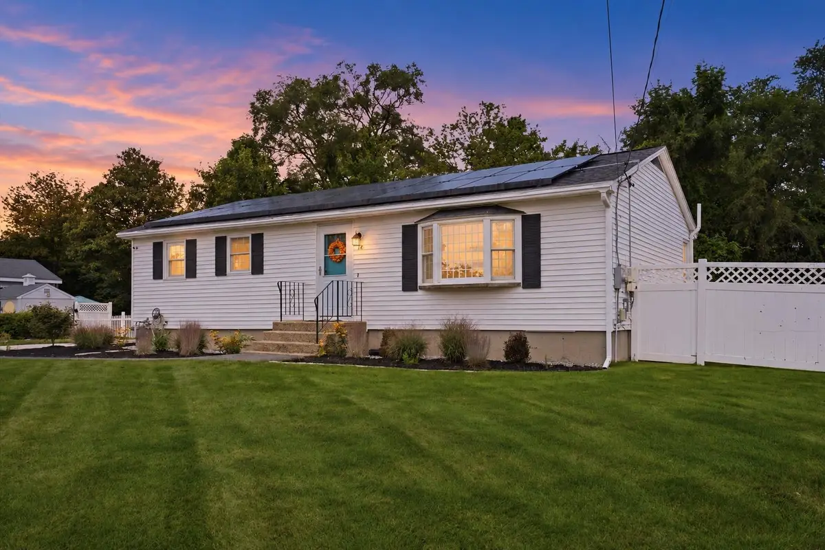 14 Bloomingdale Drive, Nashua, NH 03064 - #1
