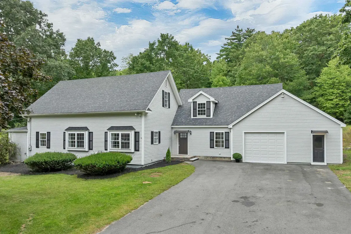 12 Kimball Road, Londonderry, NH 03053 - #1