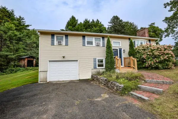 36 Pine Crest Drive, Goffstown, NH 03045