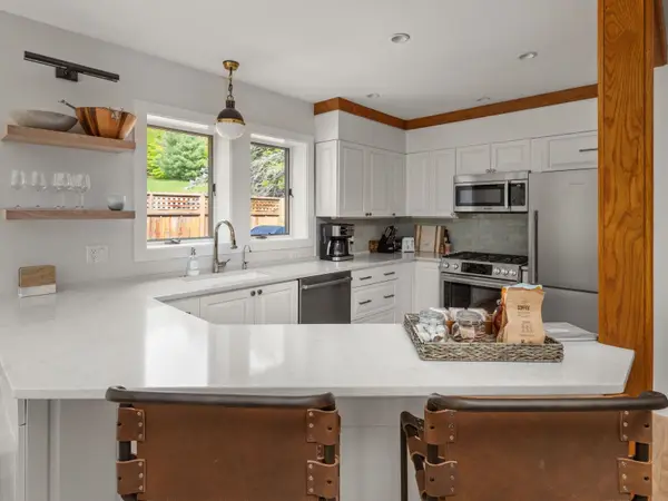 384 Topnotch Drive #A, Stowe, VT 05672