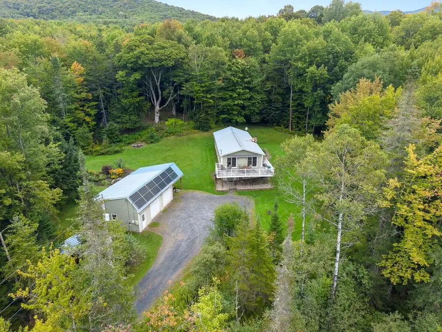 102 North Spruce Haven Road, Waterbury, VT 05677 - #3