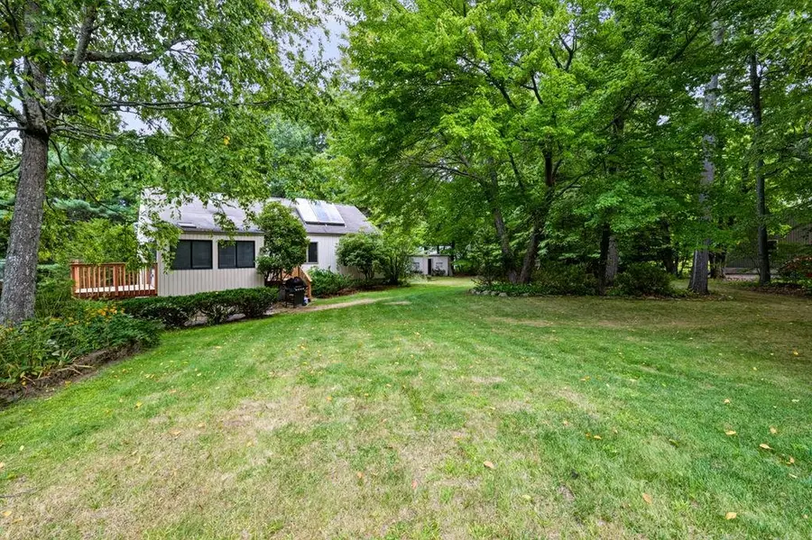 2 Quincy Drive, Derry, NH 03038 - #2