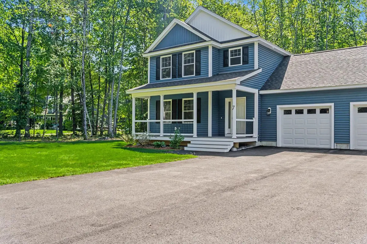 7 Talent Road, Litchfield, NH 03052 - #1