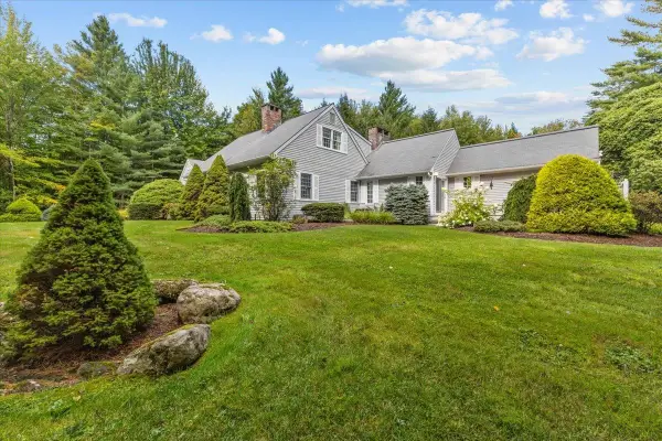 48 Hollow View Road, Stowe, VT 05672