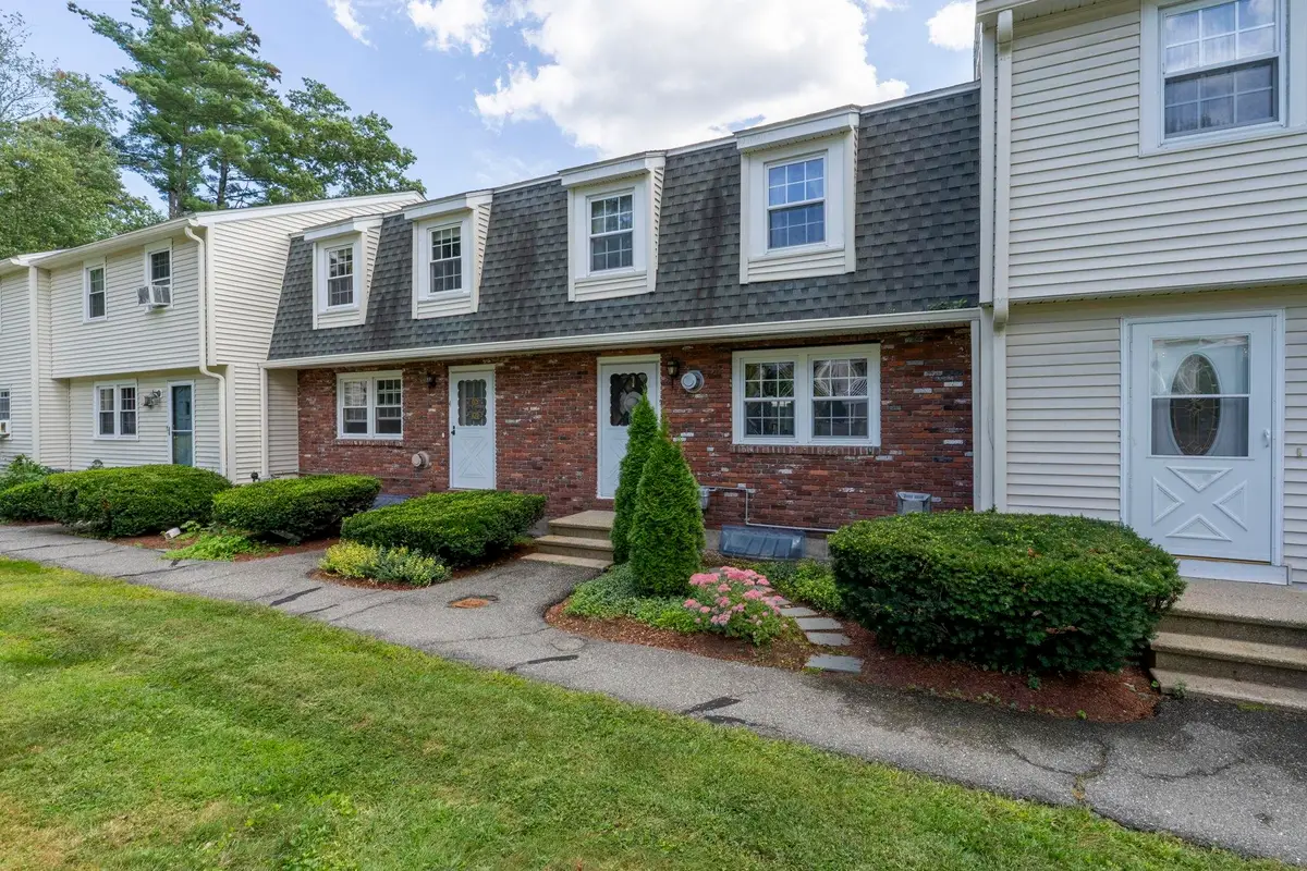 5 Olde Country Village Road, Londonderry, NH 03053 - #1