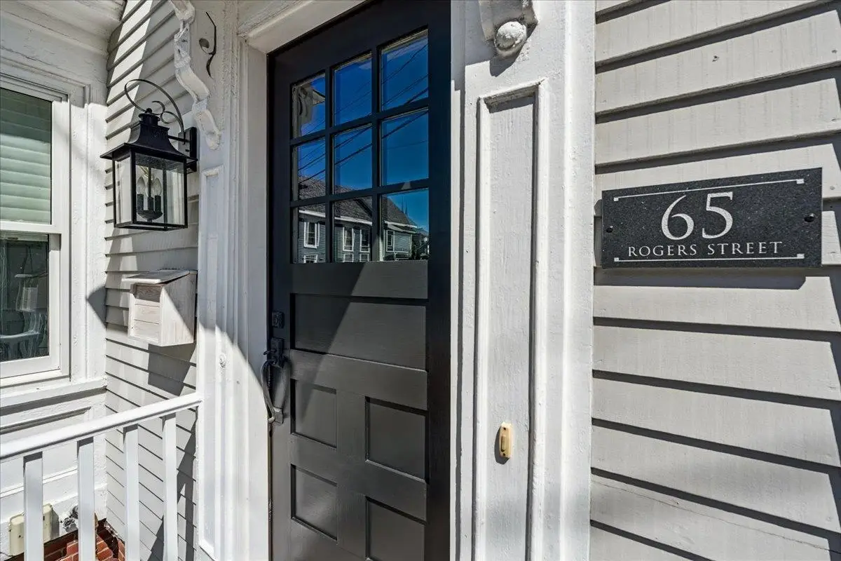 65 Rogers Street, Portsmouth, NH 03801 - #1