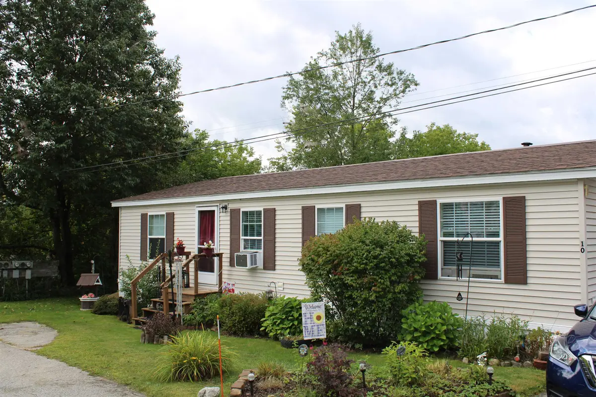 10 Hilltop Manor, Littleton, NH 03561 - #1