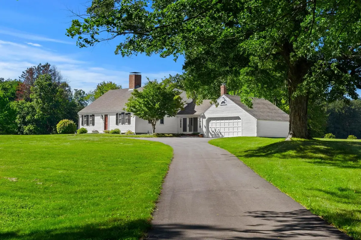 89 N Pepperell Road, Hollis, NH 03049 - #1
