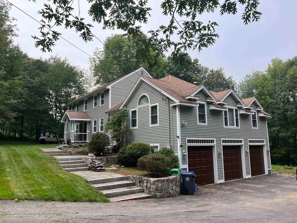 25 Hickory Road, Hampstead, NH 03841 - #1