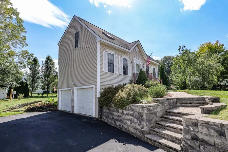 1 Pine Bluff, Derry, NH 03038 - #2