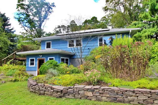 703 Dorset Street, South Burlington, VT 05403