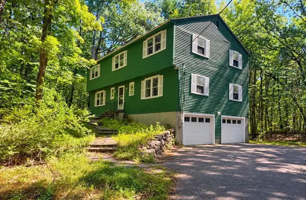 14 Denbow Road, Durham, NH 03824