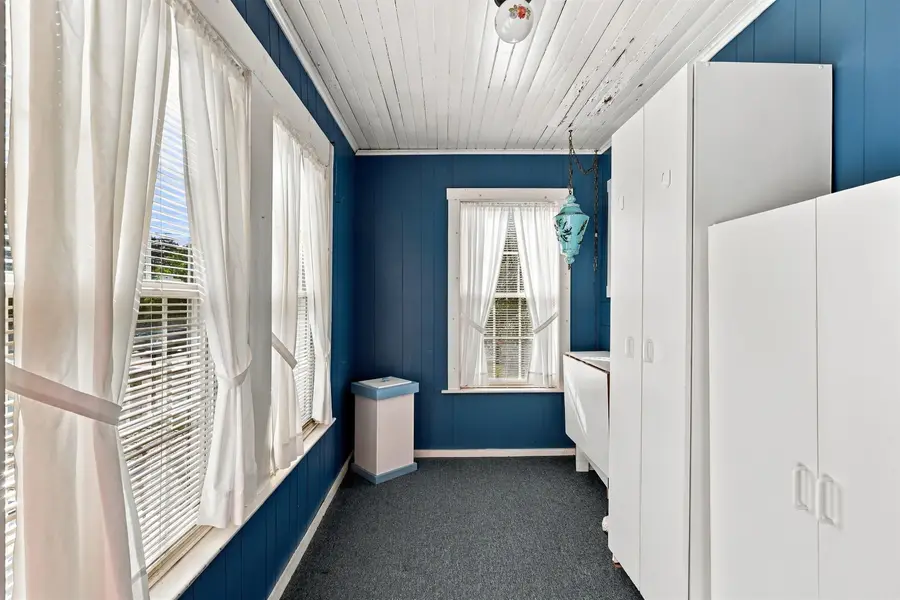 227 Main Street, Salem, NH 03079 - #2