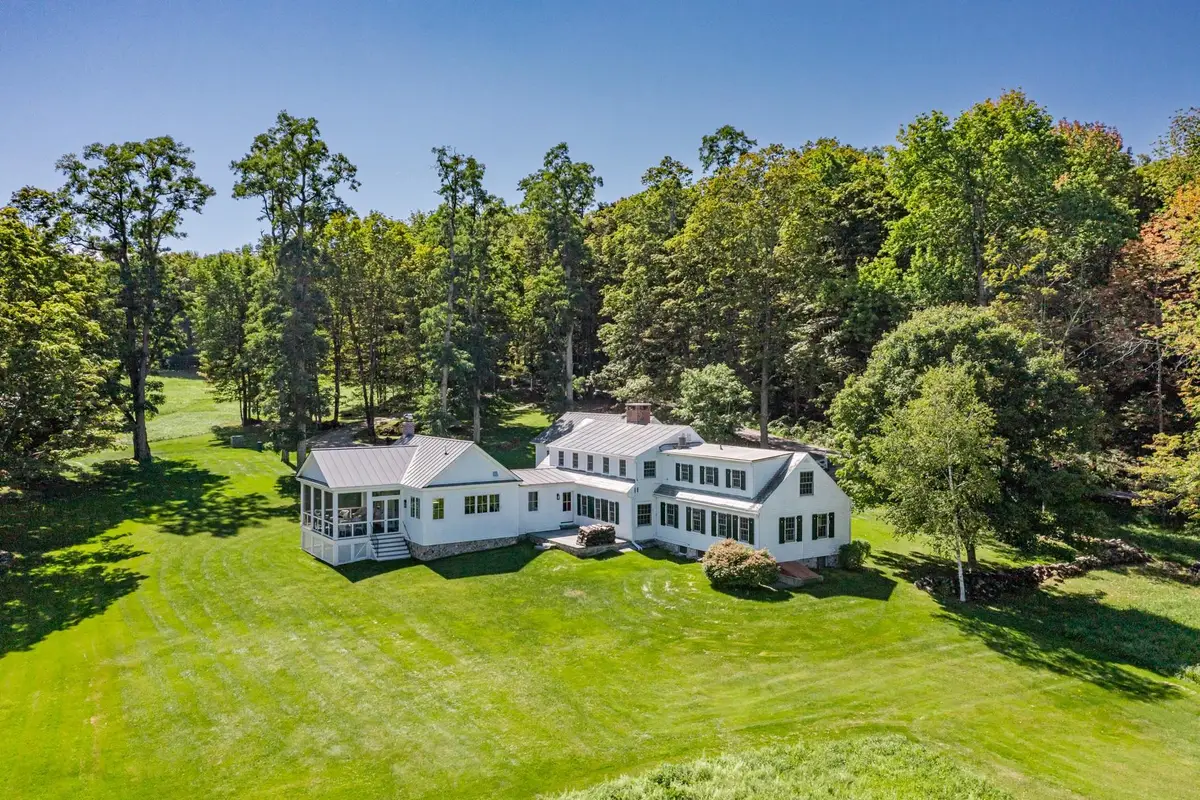 209 Jack Cross Road, Shaftsbury, VT 05262 - #1