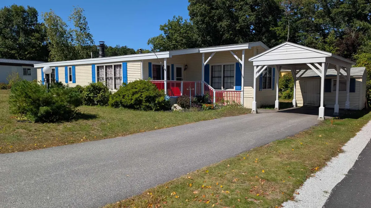 70 Rachael Circle, Goffstown, NH 03045 - #1