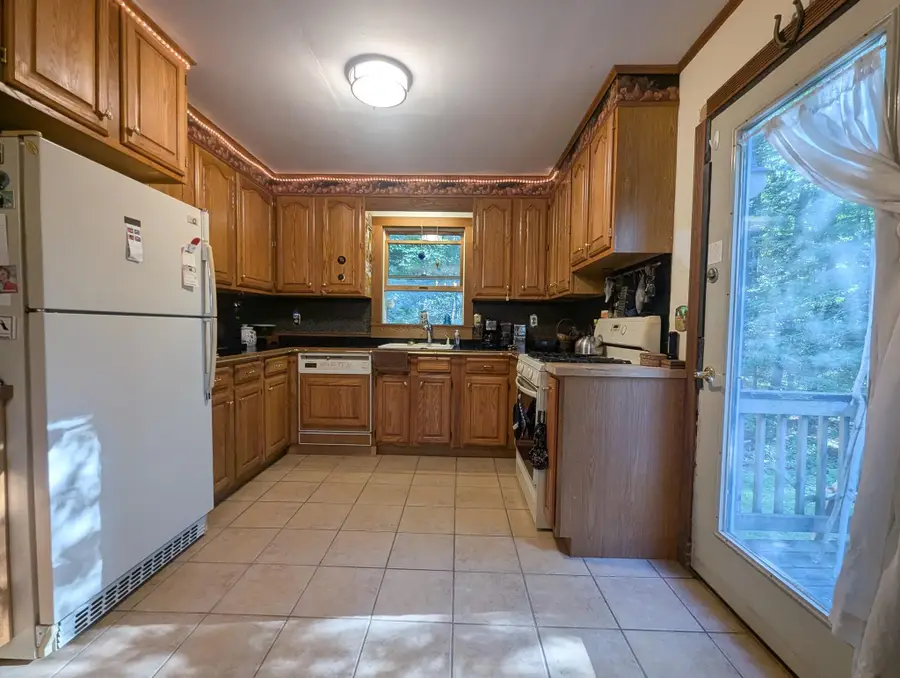 974 County Road, Walpole, NH 03608 - #3