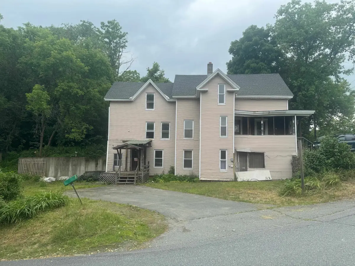 131 Depot Street, Wilder, VT 05088 - #1