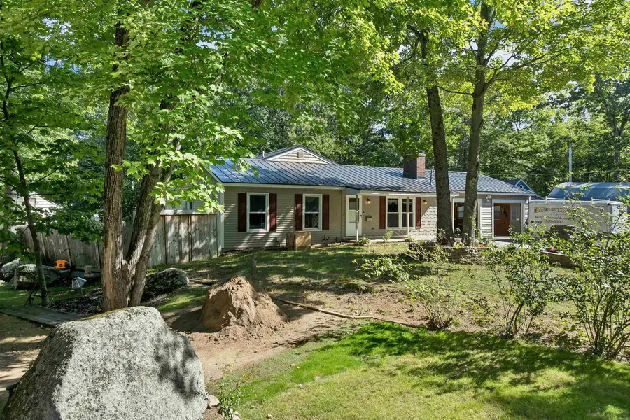 93 Woodvale Drive, Laconia, NH 03246 - #2