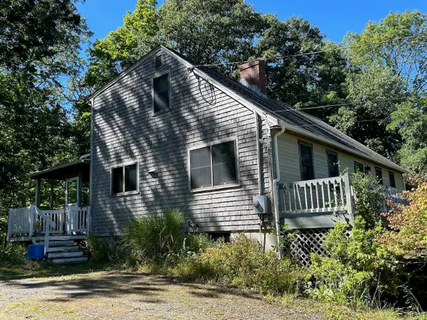 2 Wild Pasture Road, Kensington, NH 03833