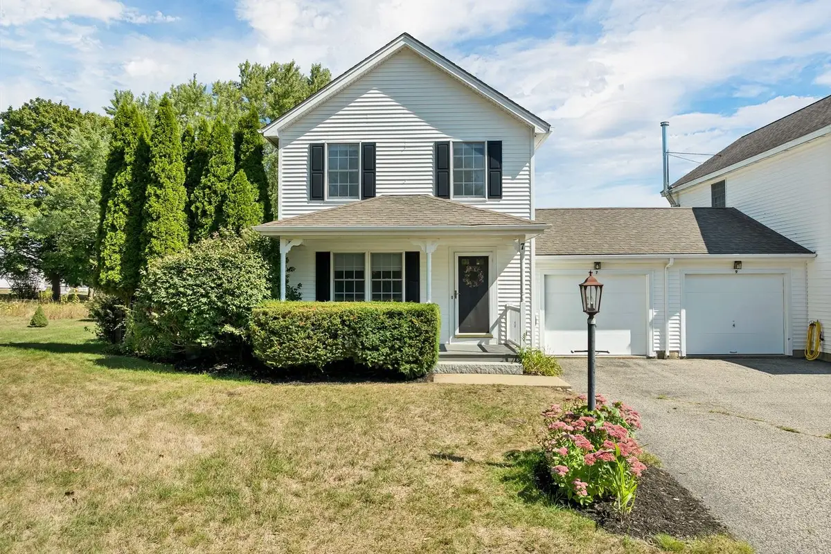 7 Robin Lane, Greenland, NH 03840 - #1