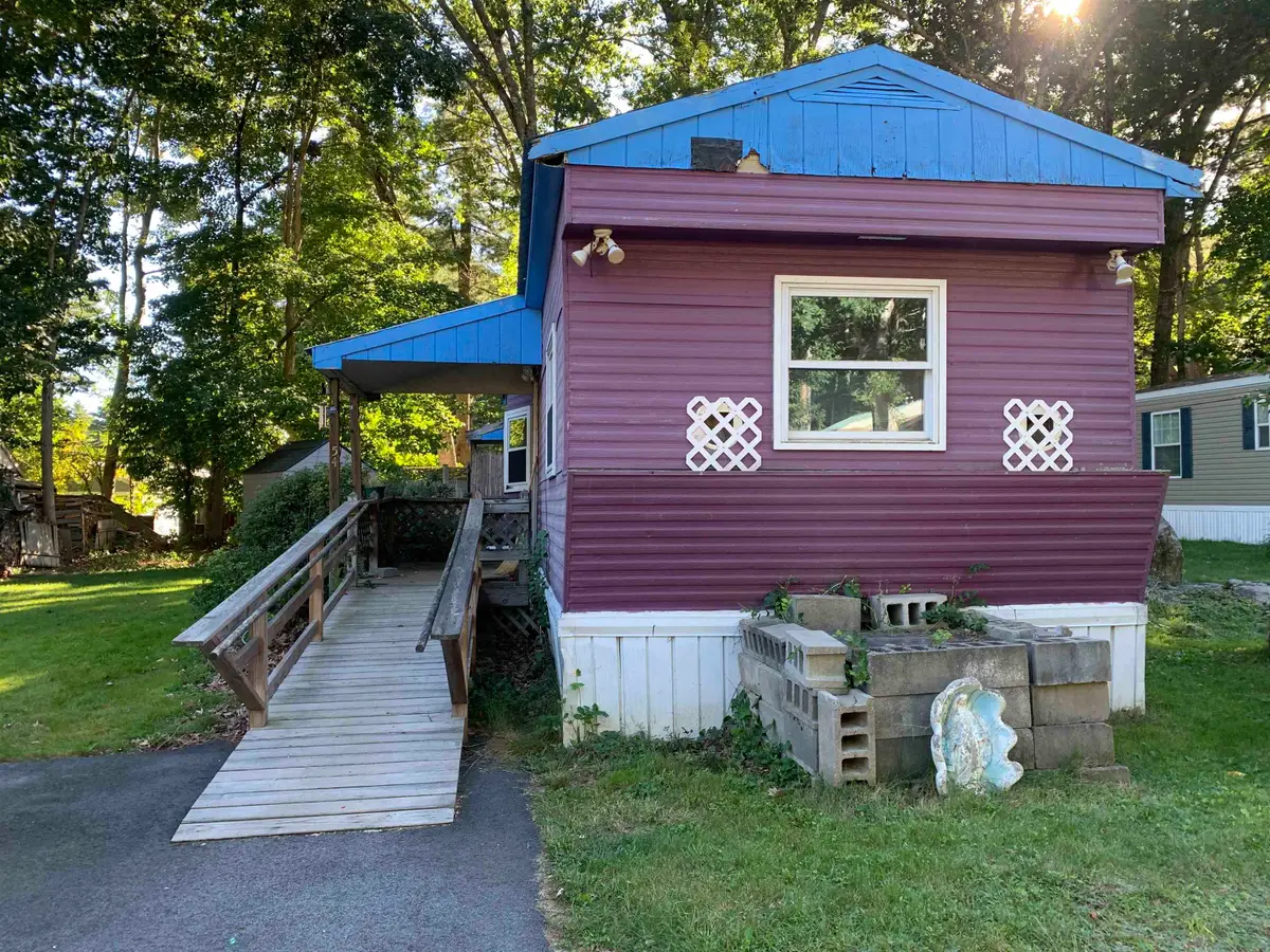 54 Barberry Lane, Raymond, NH 03077 - #1
