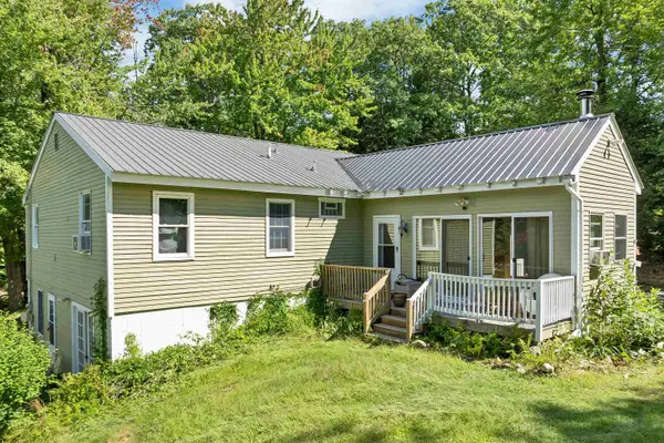 76 I Street, Conway, NH 03818