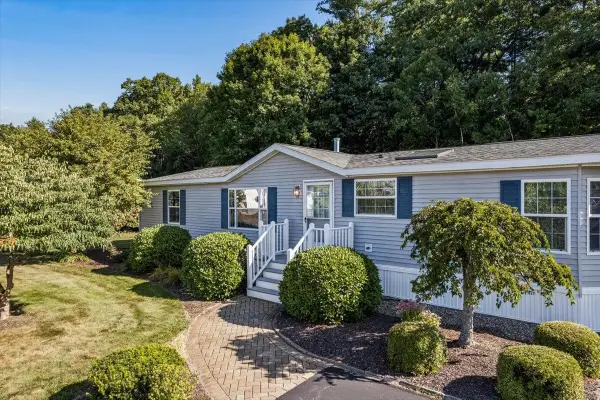 50 Constitution Way, Dover, NH 03820