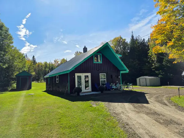 137 Duford Road, Newark, VT 05871
