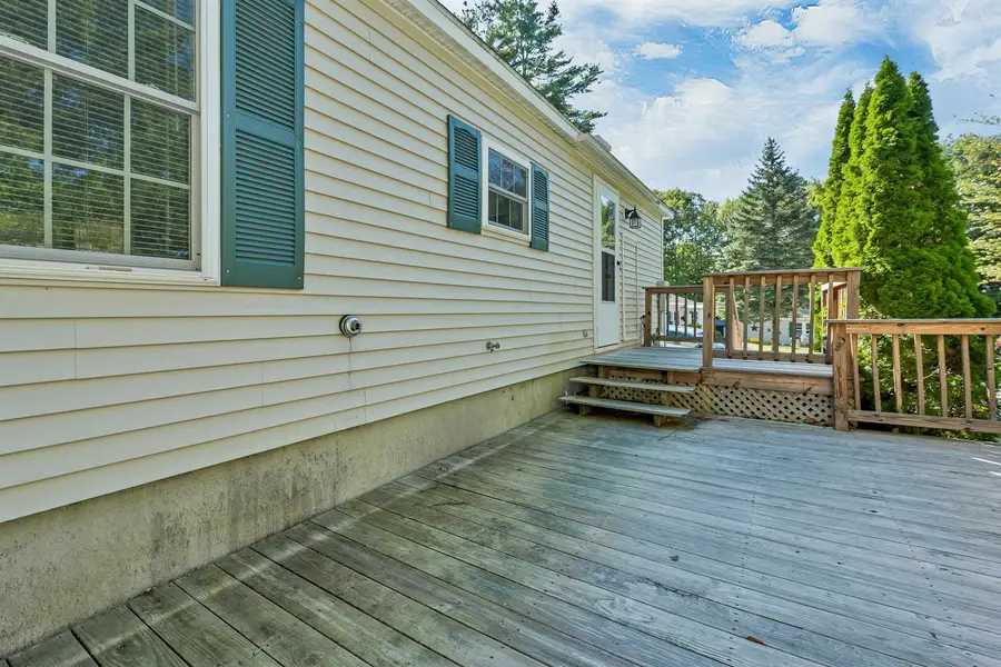 20 Coventry Court, Laconia, NH 03246 - #3
