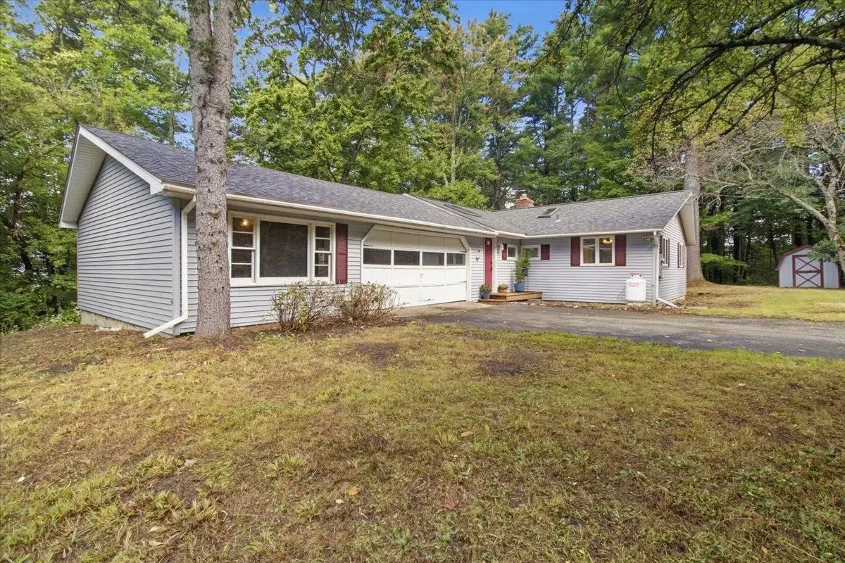 261 Skyboro Road, Pownal, VT 05261 - #1
