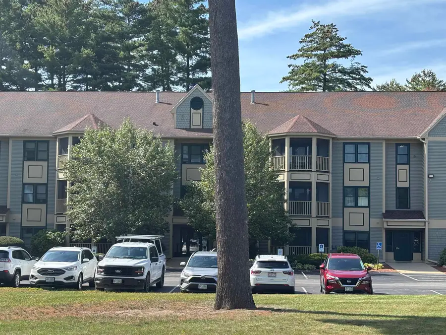 3 Bartemus Trail #203, Nashua, NH 06063 - #2