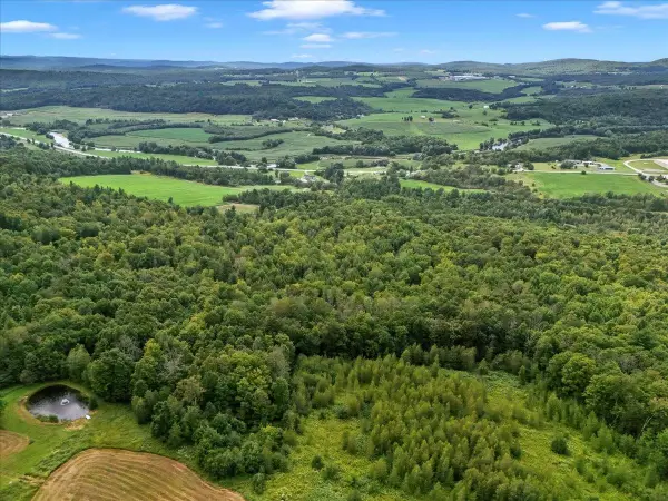 291 Hardwood Hill Road #5, Richford, VT 05476