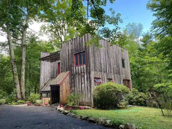 126 Hall Road, Barrington, NH 03825