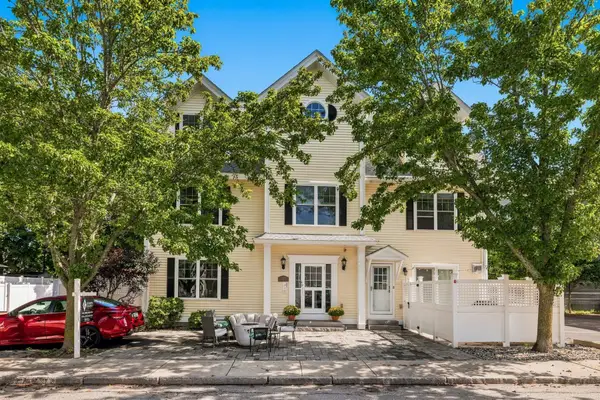 43 Cornwall Street #A, Portsmouth, NH 03801