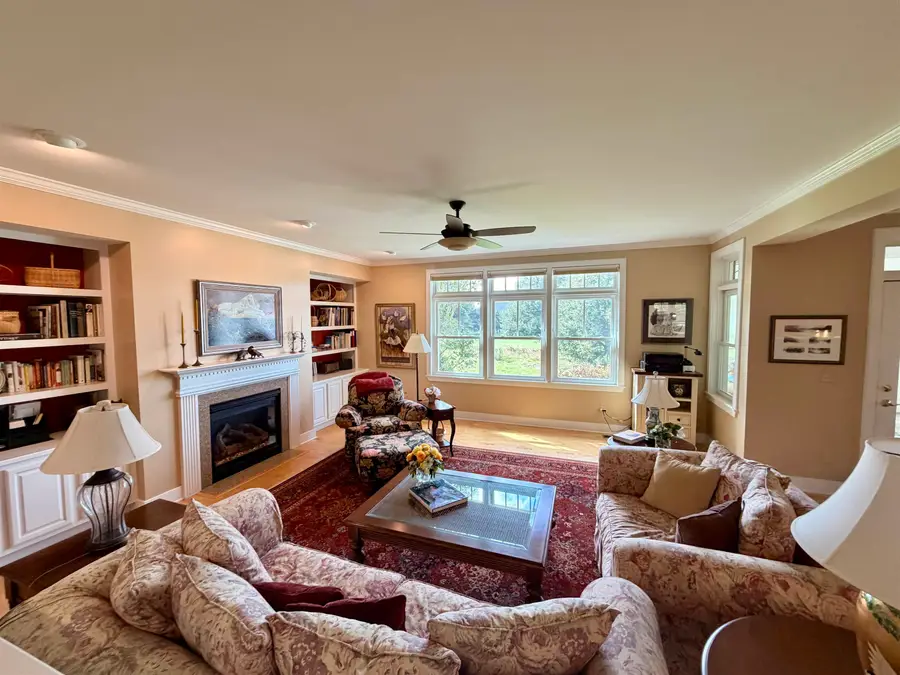 257 Fairway Drive, South Burlington, VT 05403 - #3
