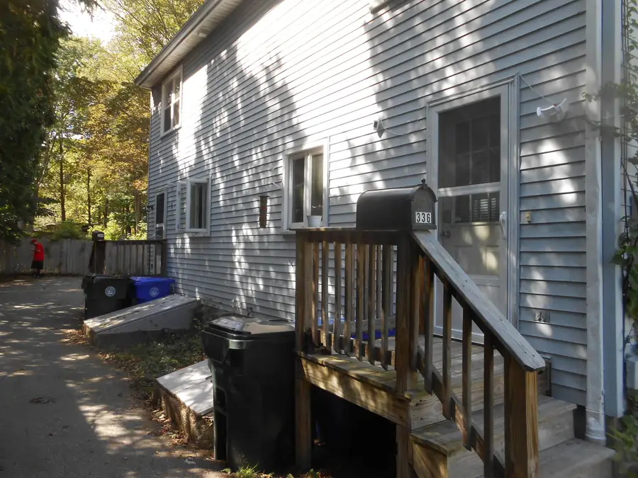 336 Lovering Street, Manchester, NH 03109 - #3