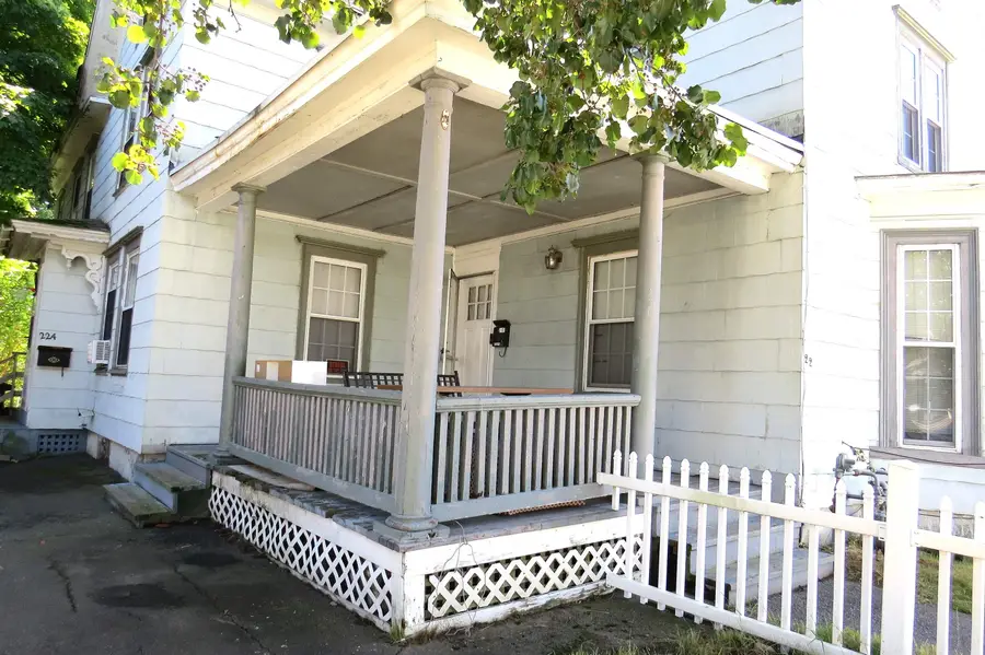 22 Kinsley Street, Nashua, NH 03060 - #2