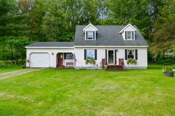26 Waynes World Road, Enosburg, VT 05450