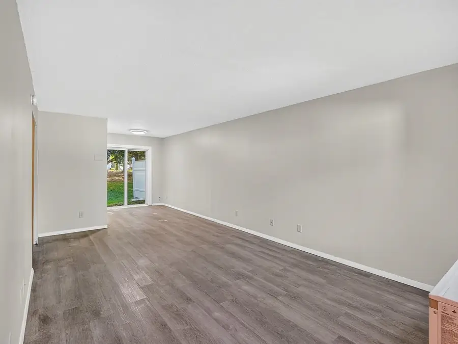 F5 Grandview Drive, South Burlington, VT 05403 - #3