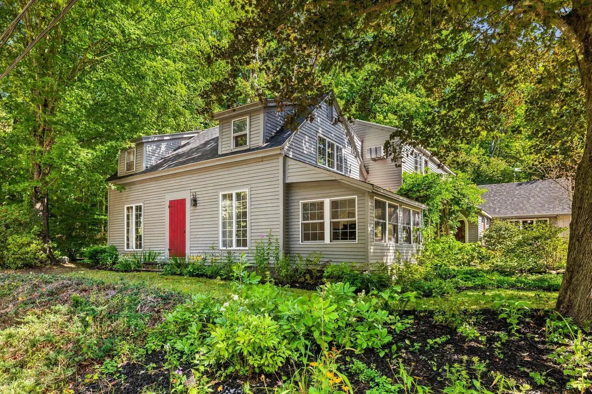 172 Packers Falls Road, Durham, NH 03824 - #1