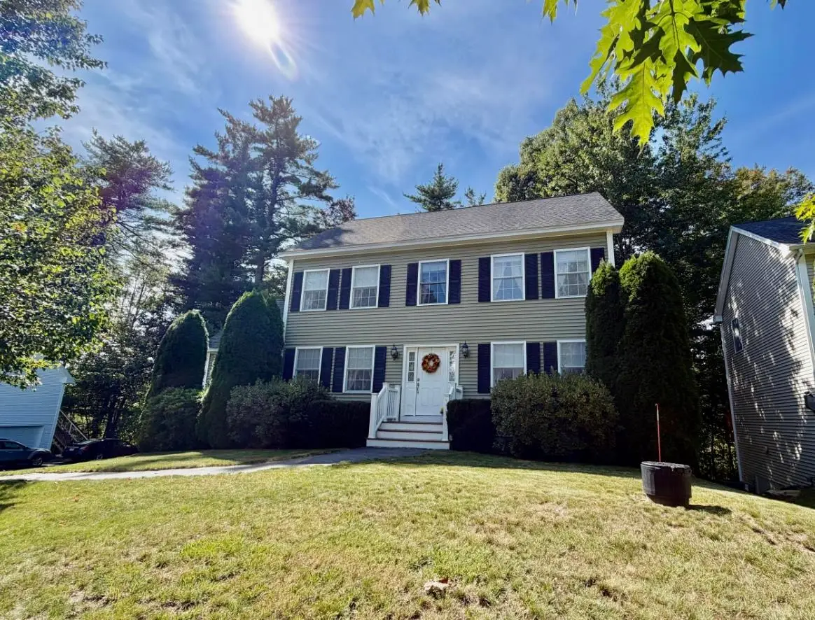 11 Hawthorne Circle, Somersworth, NH 03878 - #1