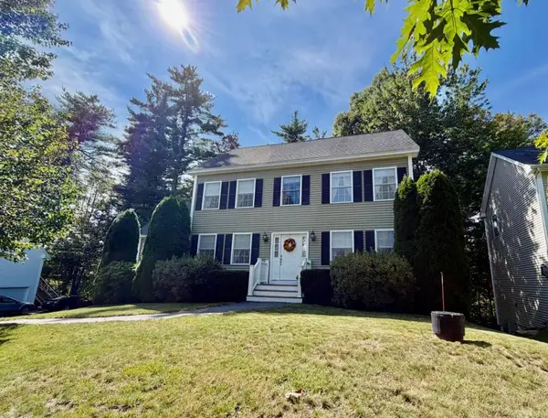 11 Hawthorne Circle, Somersworth, NH 03878