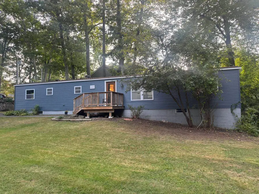 6 Chase Street, Salem, NH 03079 - #3