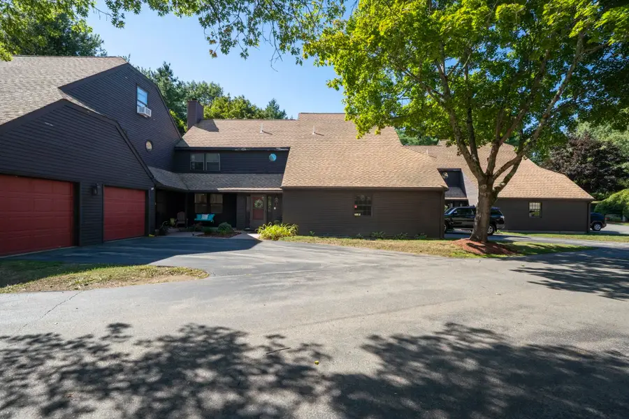 28 Stacey Circle, Windham, NH 03087 - #3