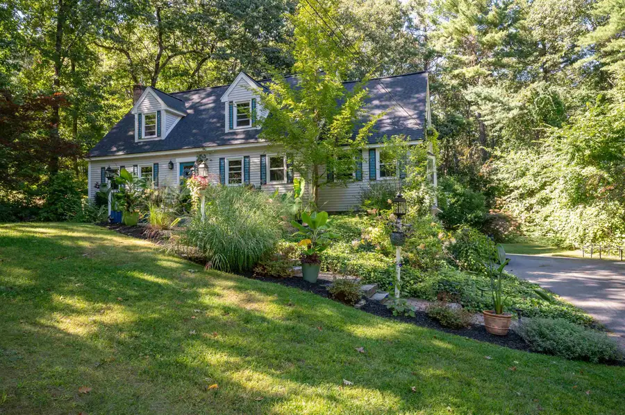 16 Teloian Drive, Hudson, NH 03051 - #2